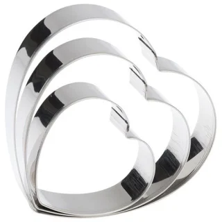 Juego de 5 cortadores de galletas gradual corazón Patisse