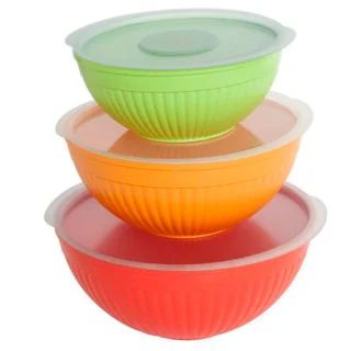 Juego de 3 tazones con tapa 2L / 3.5L / 5L Nordicware