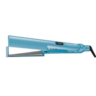 Plancha BabylissPRO 1 ½» Nano Titanium en forma de gota BNT002TSR