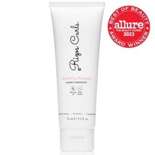 Champú hidratante en formato de viaje