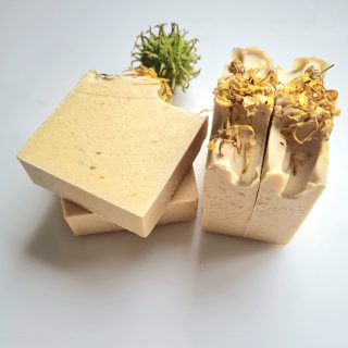 Jabón corporal calmante de caléndula para pieles sensibles